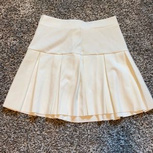 Solid pleated tennis skirt